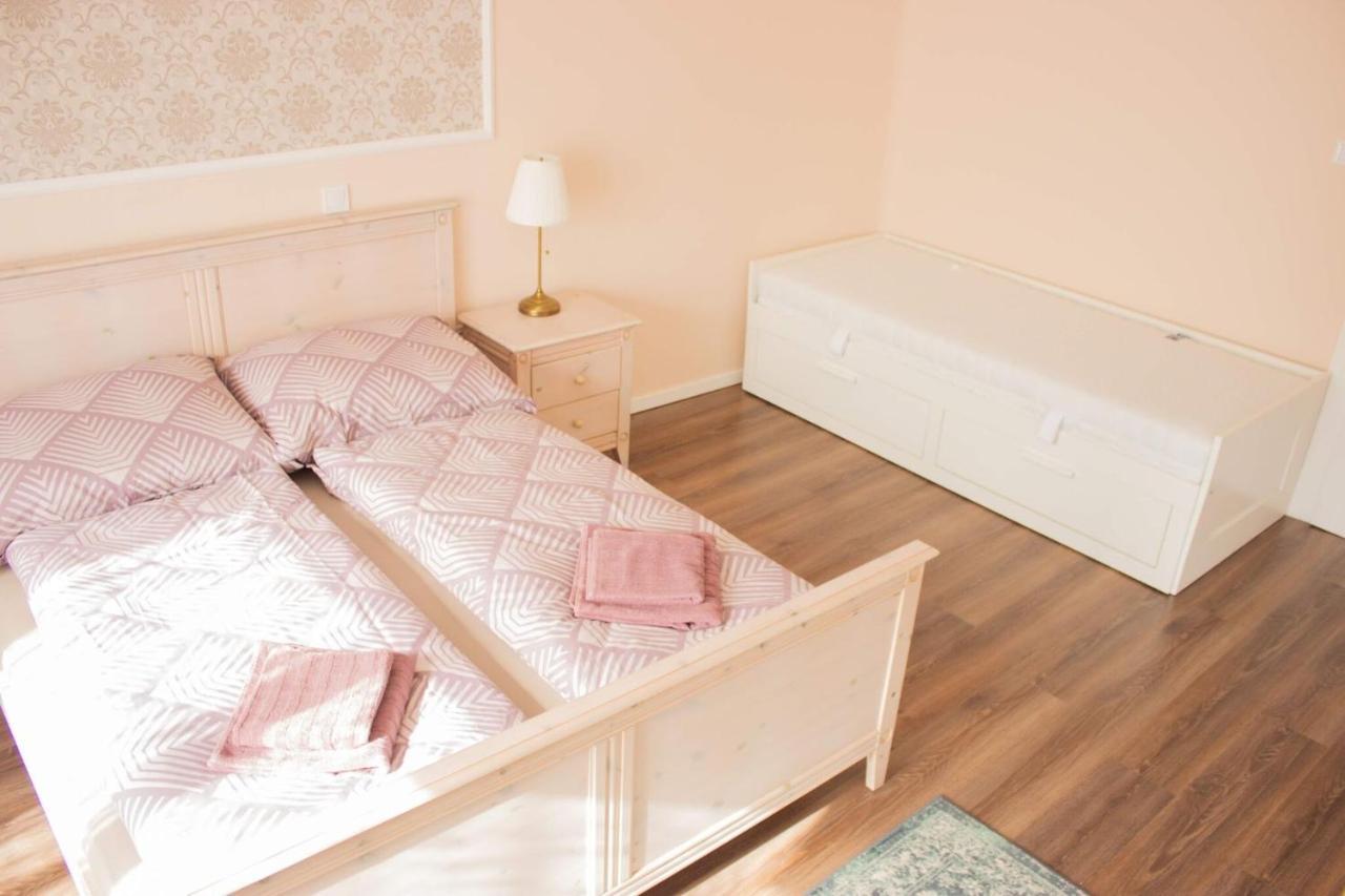 Broadway Apartments B3 Дебрецен Екстериор снимка