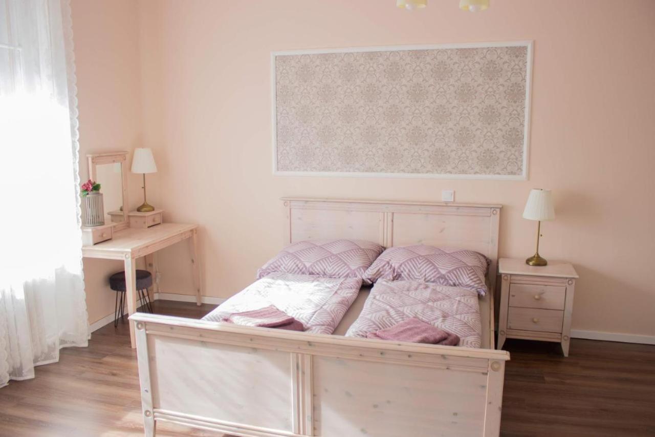 Broadway Apartments B3 Дебрецен Екстериор снимка