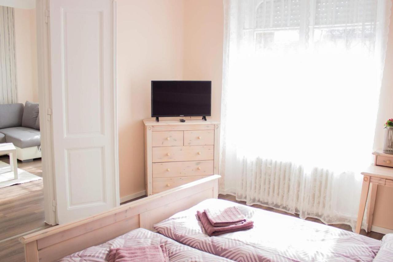 Broadway Apartments B3 Дебрецен Екстериор снимка
