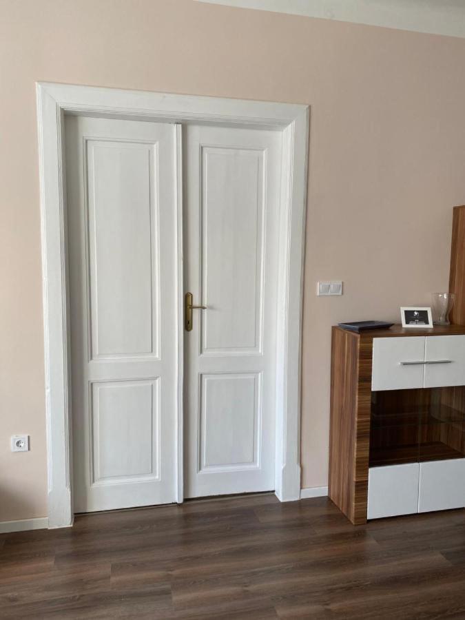 Broadway Apartments B3 Дебрецен Екстериор снимка