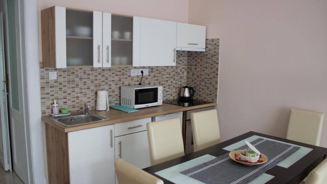 Broadway Apartments B3 Дебрецен Екстериор снимка
